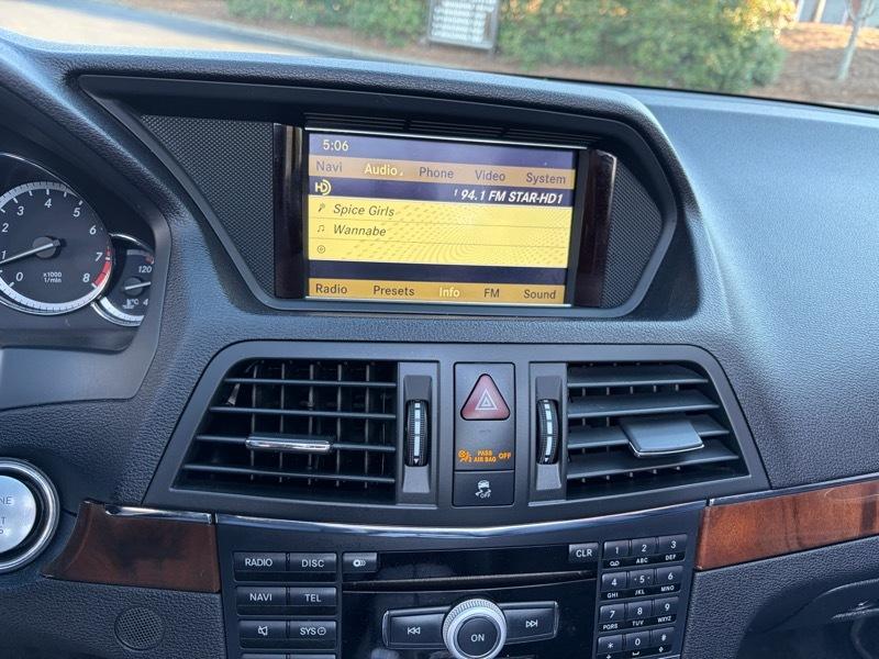 Mercedes-Benz E-Class E350 Cabriolet 2011