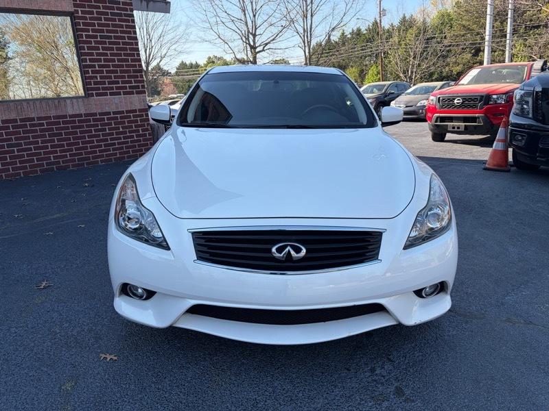 Infiniti G Coupe  2013