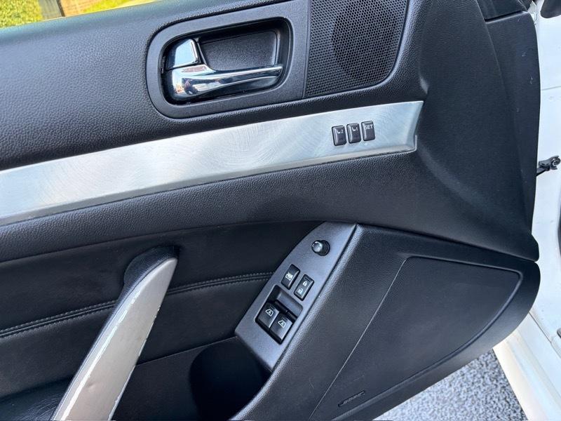 Infiniti G Coupe  2013