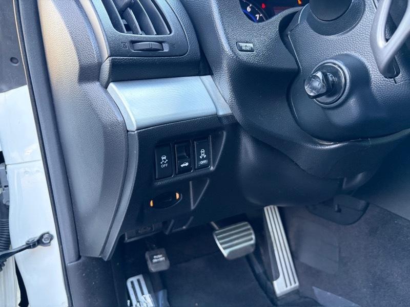 Infiniti G Coupe  2013