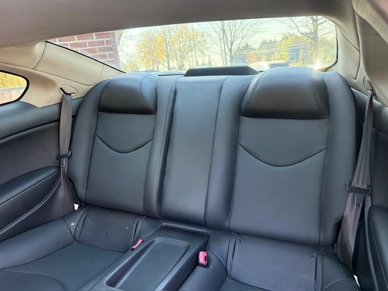 Infiniti G Coupe  2013