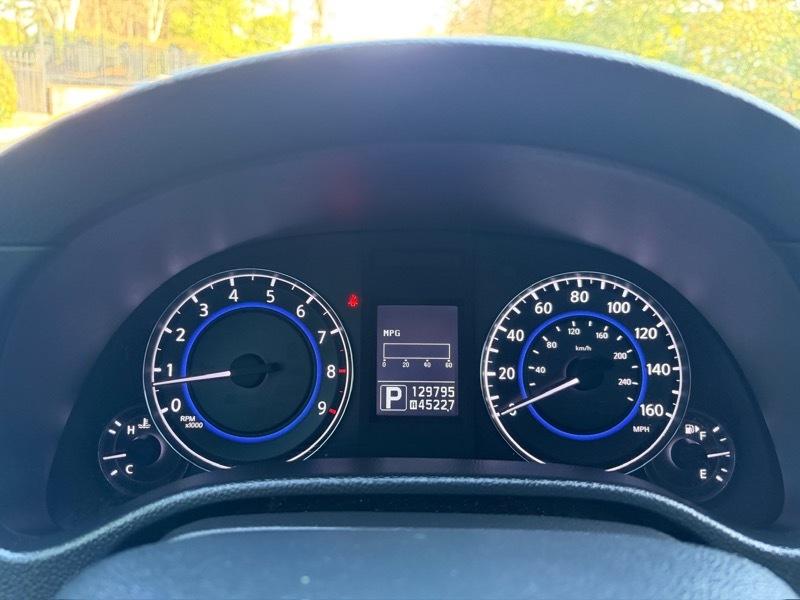 Infiniti G Coupe  2013