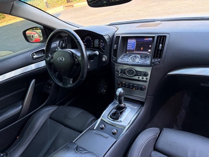 Infiniti G Coupe  2013