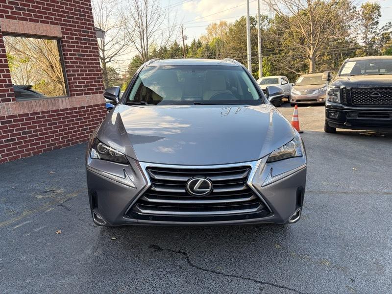 Lexus NX 200t FWD 2017