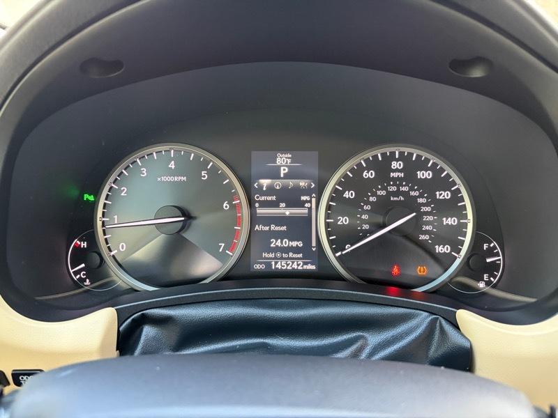 Lexus NX 200t FWD 2017