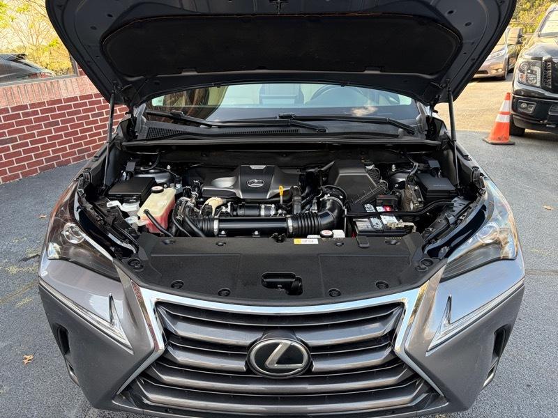 Lexus NX 200t FWD 2017