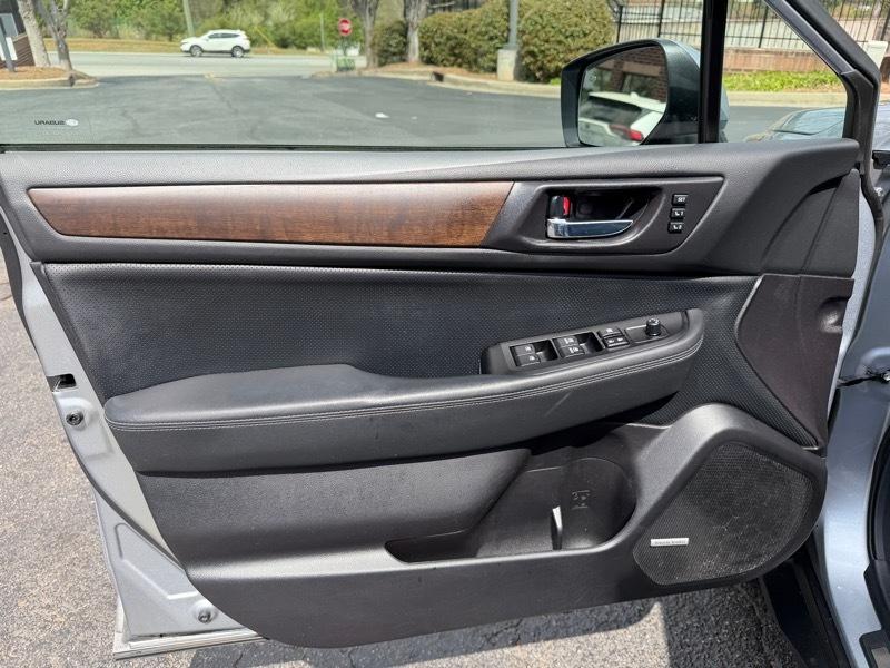 Subaru Outback 2.5i Limited 2017