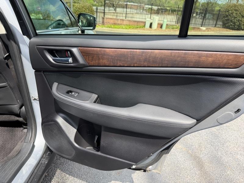 Subaru Outback 2.5i Limited 2017