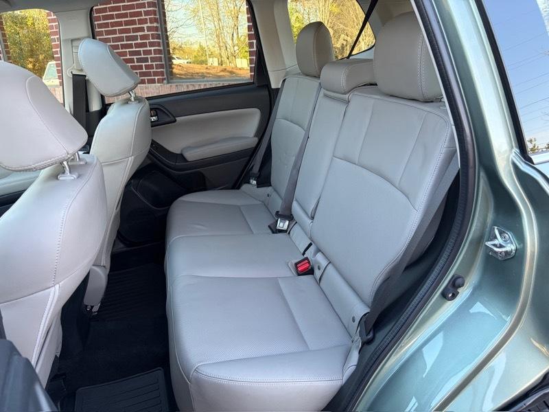 Subaru Forester 2.5i Limited 2016