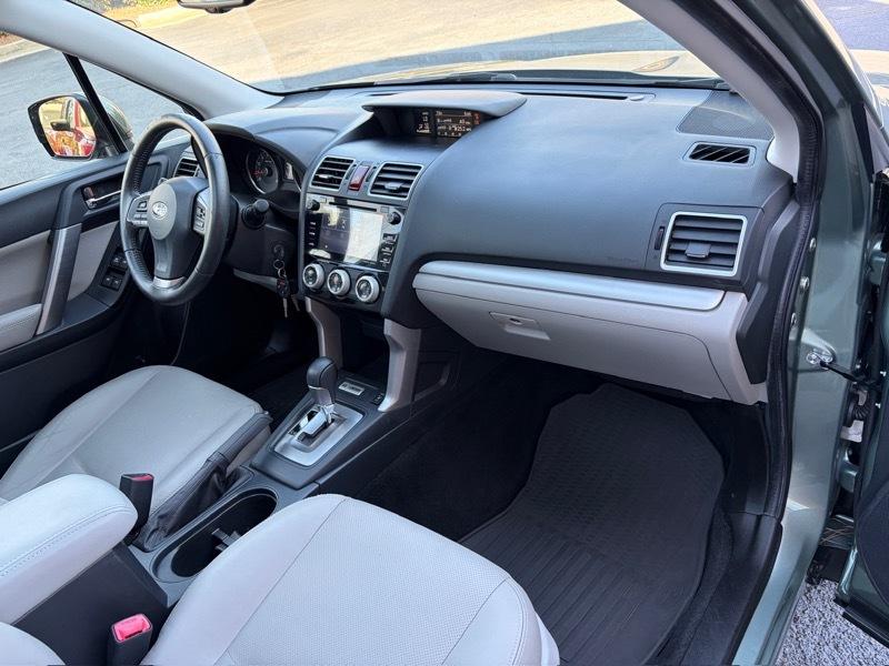 Subaru Forester 2.5i Limited 2016