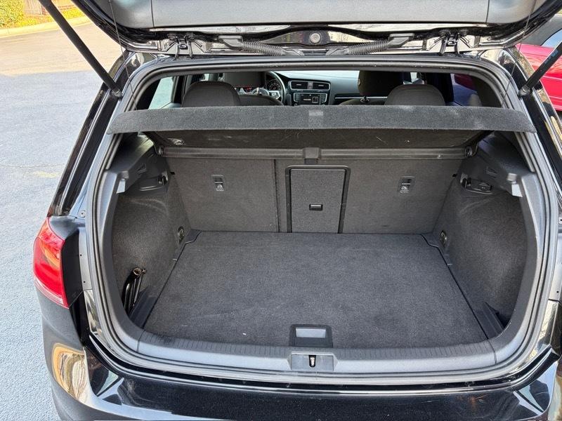 Volkswagen Golf GTI S 6M 4-Door 2017