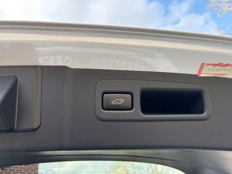 Lexus NX 200t FWD 2017