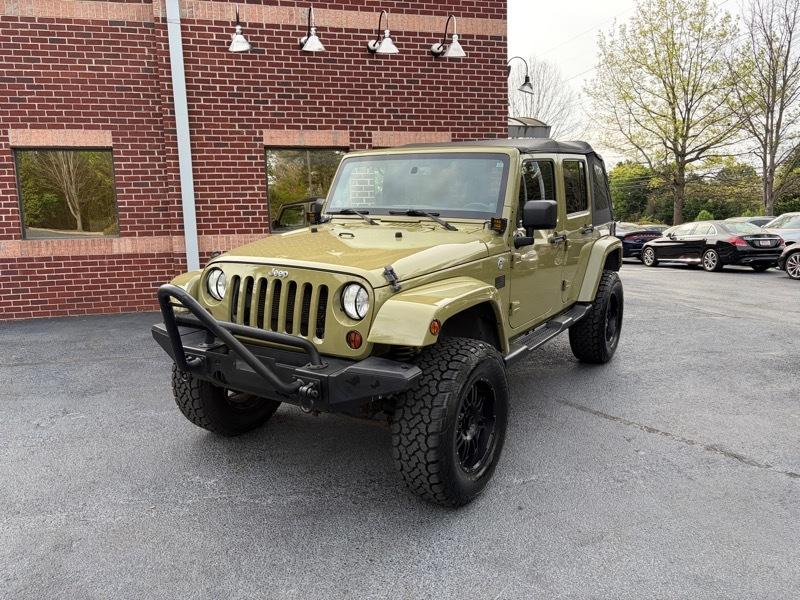 Jeep Wrangler Unlimited Sahara 4WD 2013