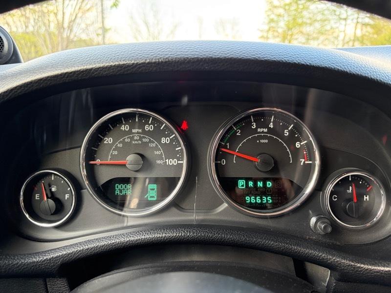 Jeep Wrangler Unlimited Sahara 4WD 2013