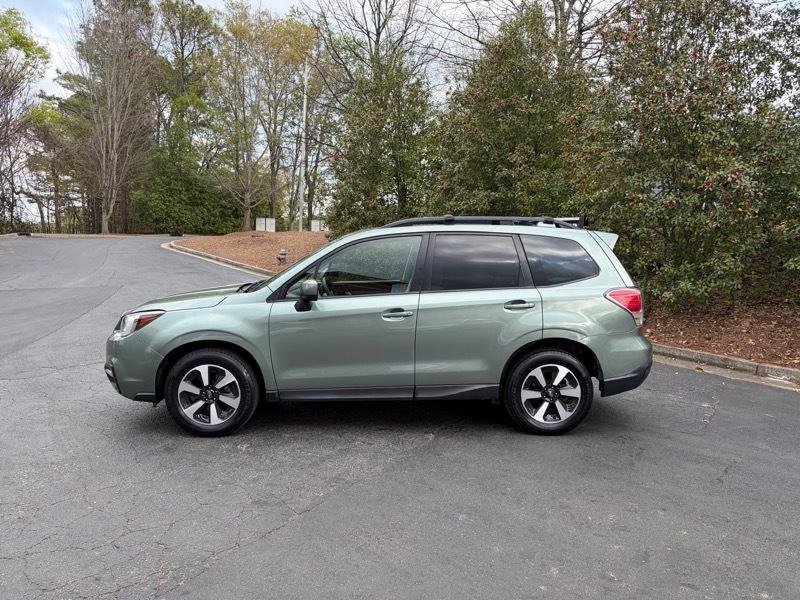 Subaru Forester 2.5i Premium PZEV CVT 2017