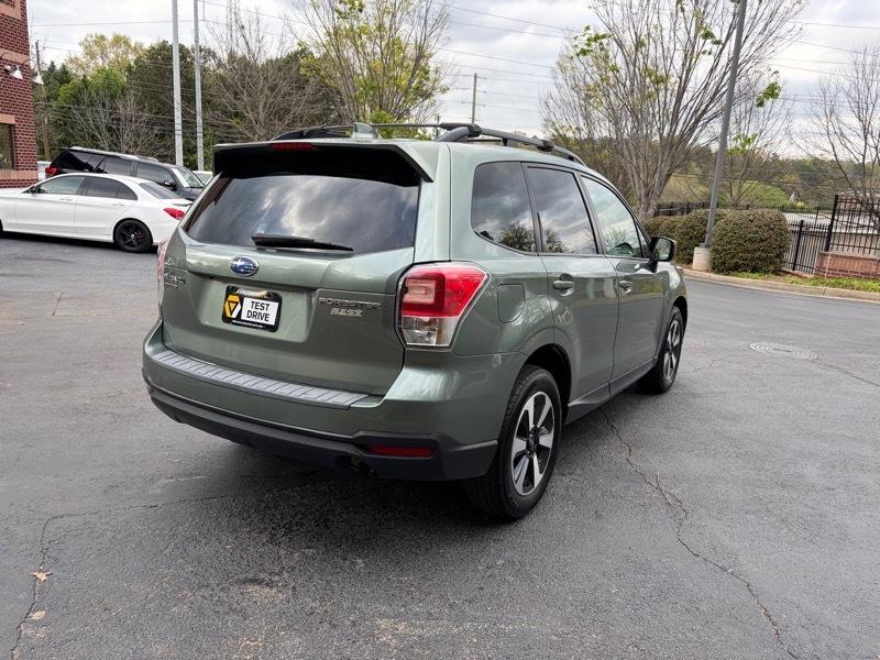 Subaru Forester 2.5i Premium PZEV CVT 2017