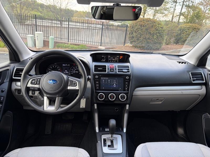 Subaru Forester 2.5i Premium PZEV CVT 2017