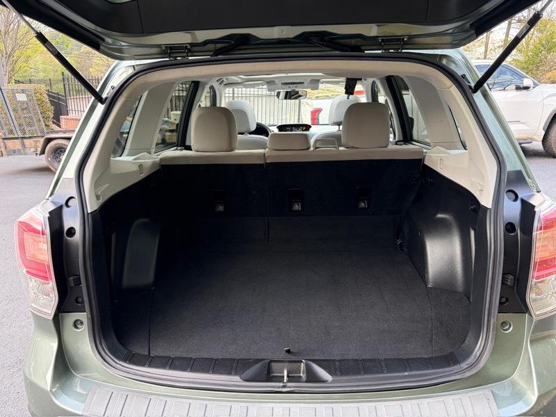 Subaru Forester 2.5i Premium PZEV CVT 2017