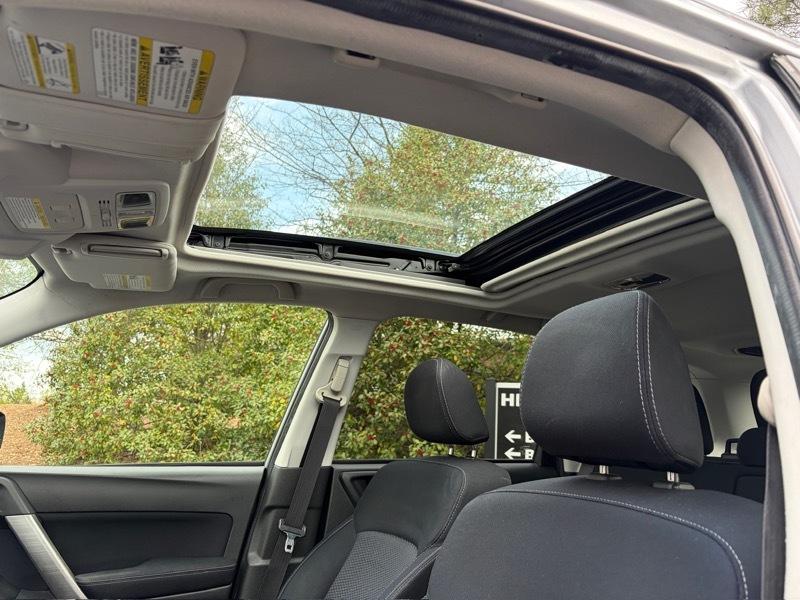 Subaru Forester 2.5i Premium 2015