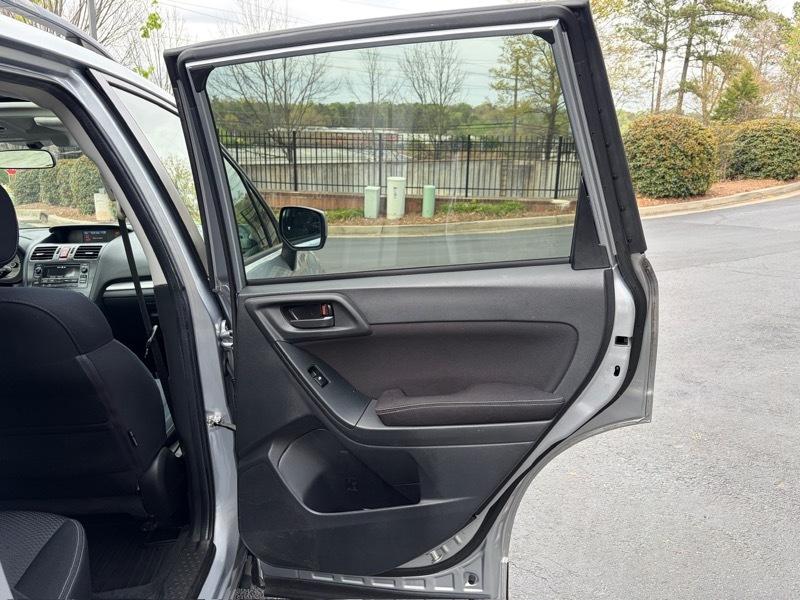 Subaru Forester 2.5i Premium 2015