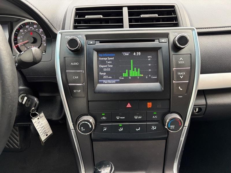 Toyota Camry SE 2016