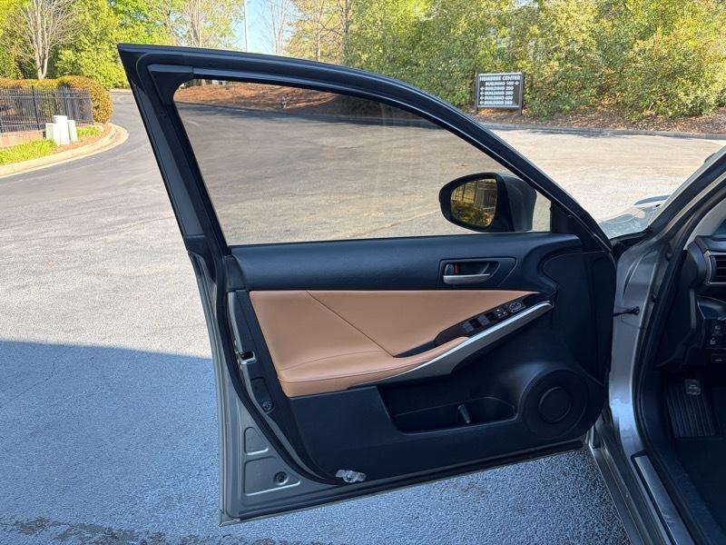 Lexus IS 300 AWD 2017