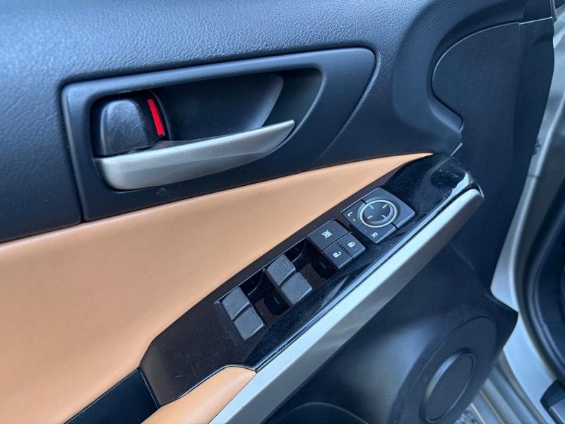 Lexus IS 300 AWD 2017