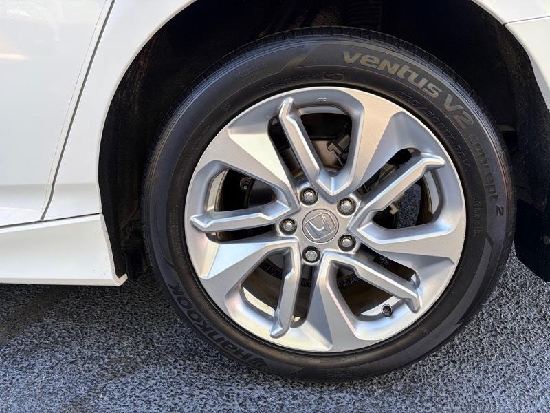 Honda Accord LX CVT 2019