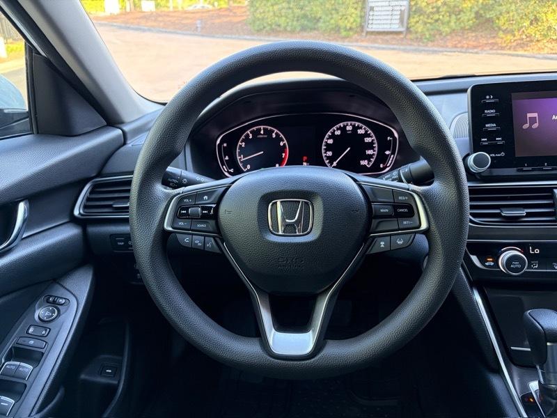 Honda Accord LX CVT 2019