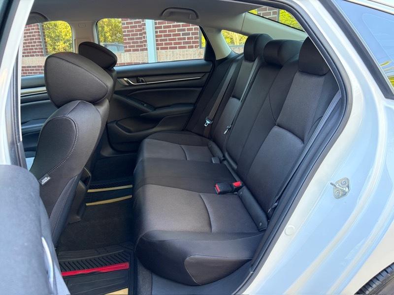 Honda Accord LX CVT 2019