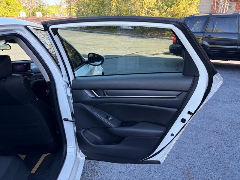 Honda Accord LX CVT 2019