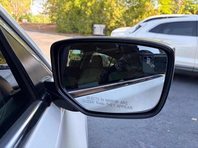 Acura ILX 8-Spd AT w/ Premium Package 2016