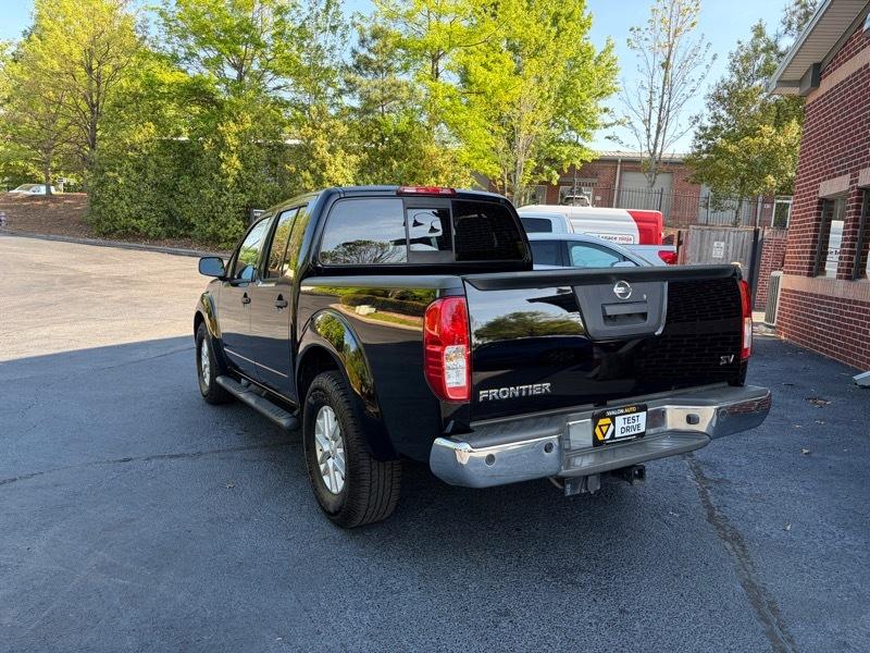 Nissan Frontier  2015