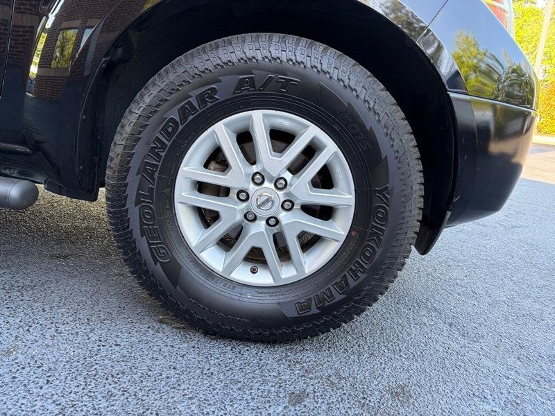 Nissan Frontier  2015