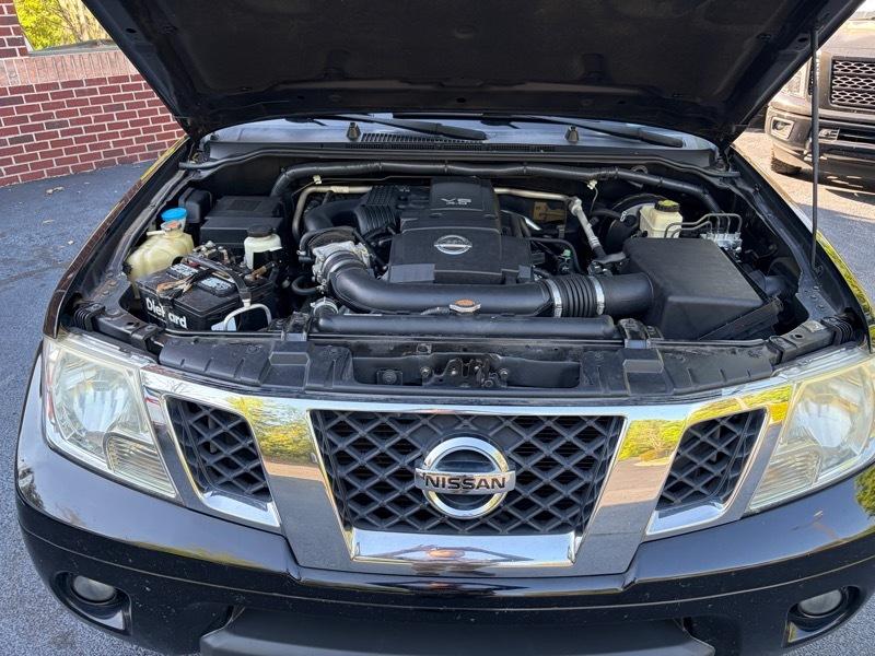 Nissan Frontier  2015