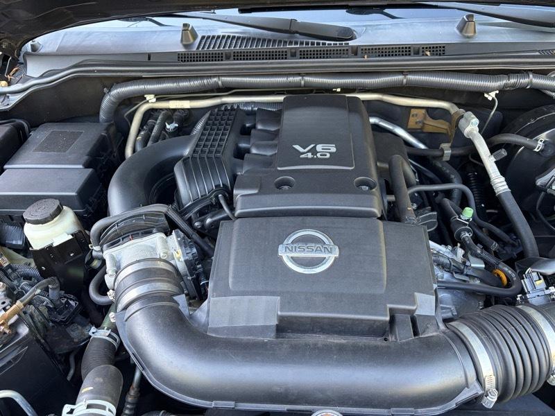 Nissan Frontier  2015