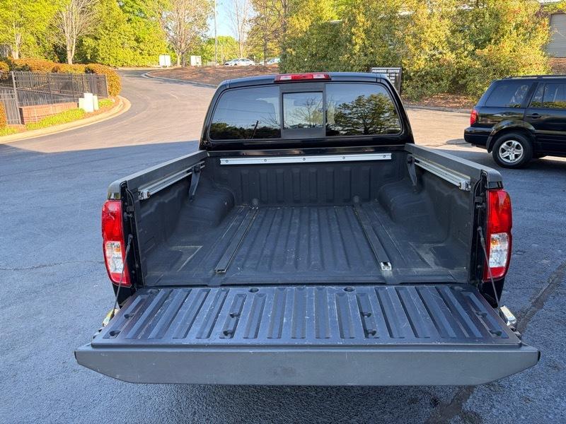 Nissan Frontier  2015