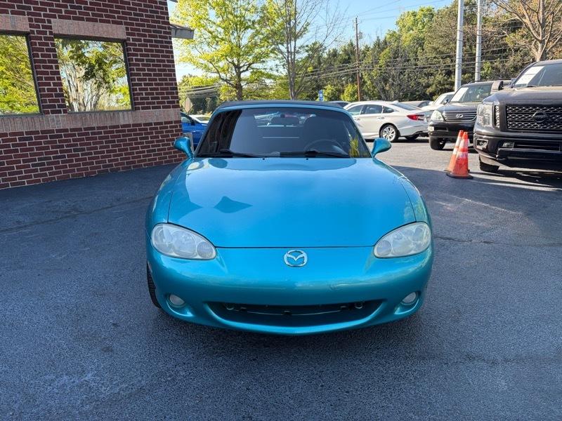 Mazda MX-5 Miata Base 2003