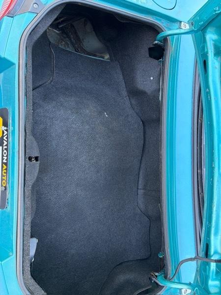 Mazda MX-5 Miata Base 2003