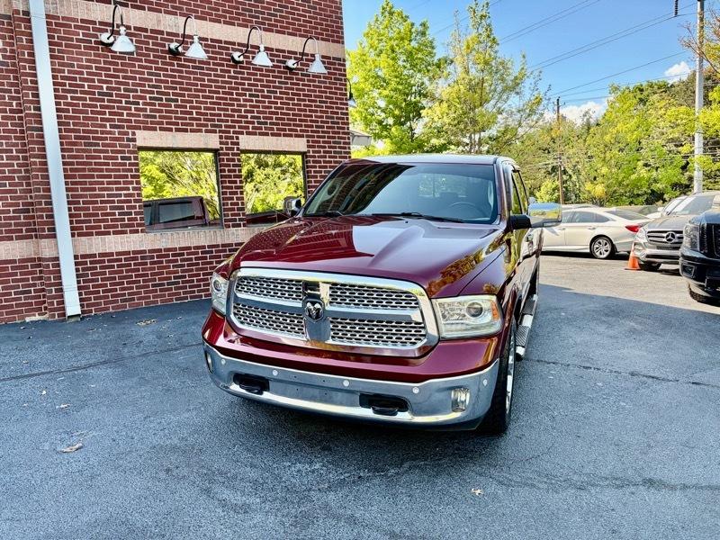 RAM 1500 Laramie Crew Cab SWB 4WD 2016
