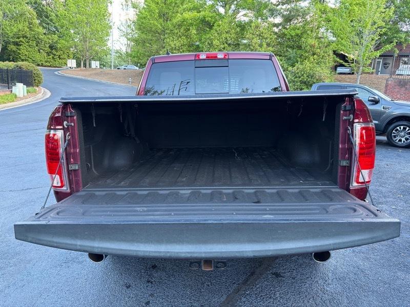 RAM 1500 Laramie Crew Cab SWB 4WD 2016