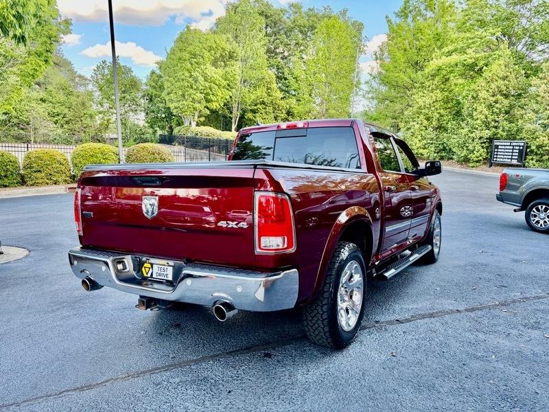 RAM 1500 Laramie Crew Cab SWB 4WD 2016
