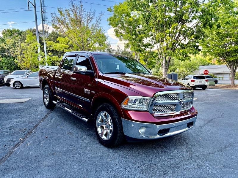 RAM 1500 Laramie Crew Cab SWB 4WD 2016