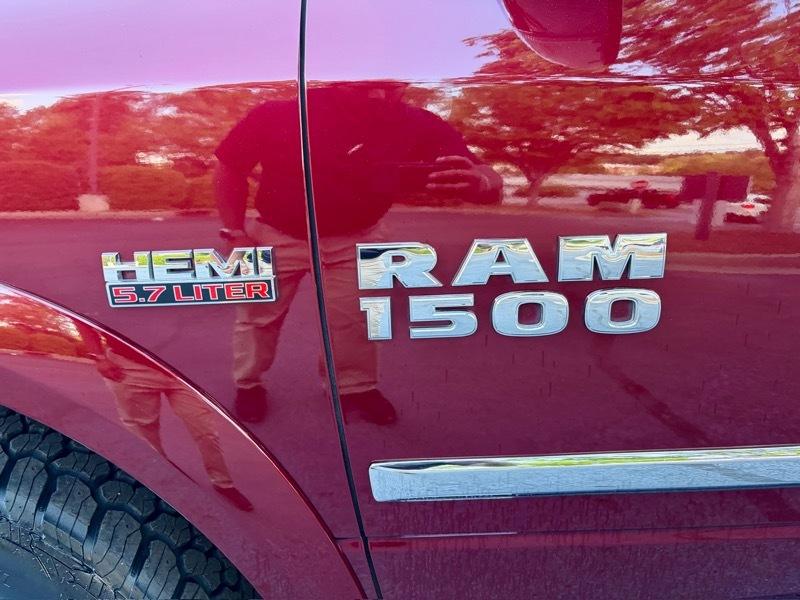 RAM 1500 Laramie Crew Cab SWB 4WD 2016