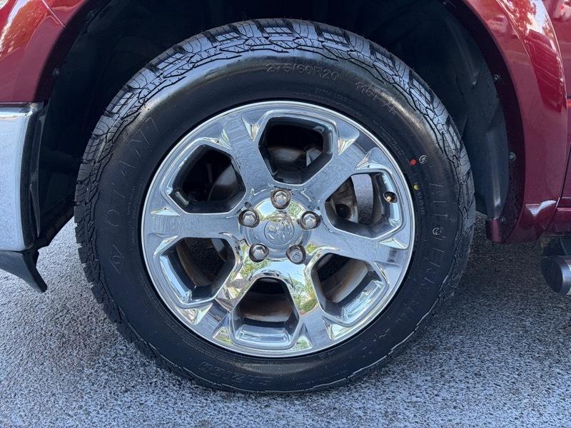 RAM 1500 Laramie Crew Cab SWB 4WD 2016