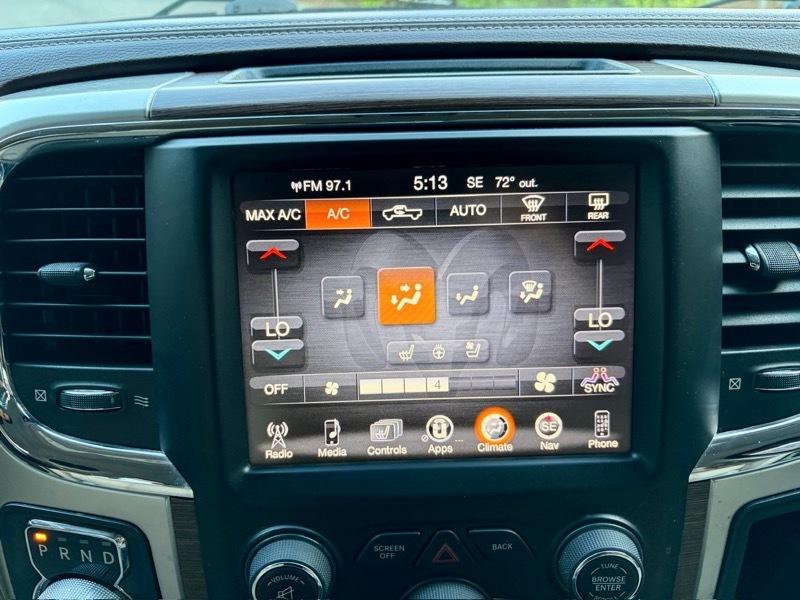 RAM 1500 Laramie Crew Cab SWB 4WD 2016