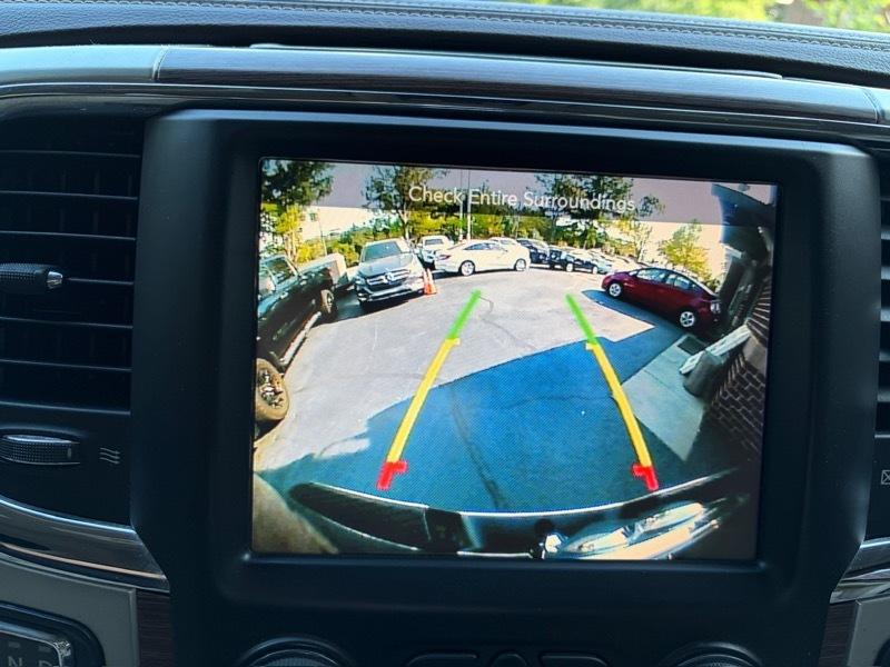 RAM 1500 Laramie Crew Cab SWB 4WD 2016