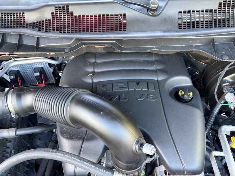 RAM 1500 Laramie Crew Cab SWB 4WD 2016