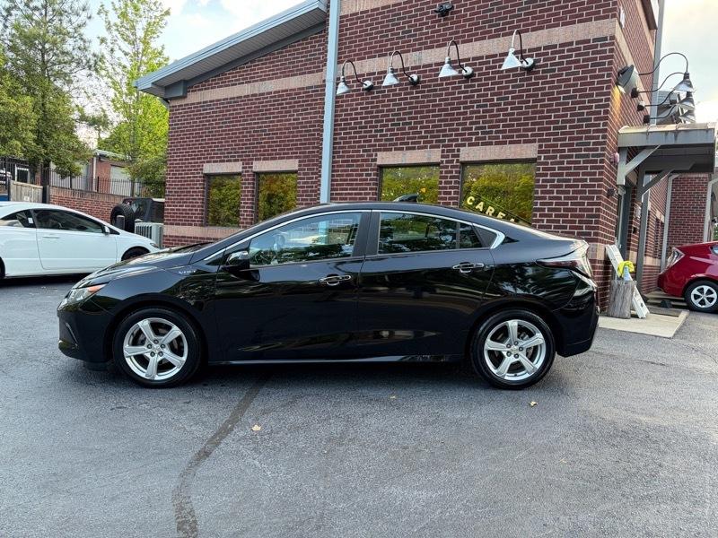 Chevrolet Volt LT w/ Standard Emission Package 2017