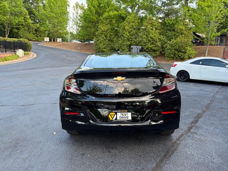 Chevrolet Volt LT w/ Standard Emission Package 2017